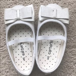 Toddler white shoes